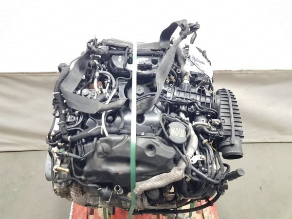 RANGE ROVER SPORT 3.0 TDV6 KOMPLE MOTOR 306DT
