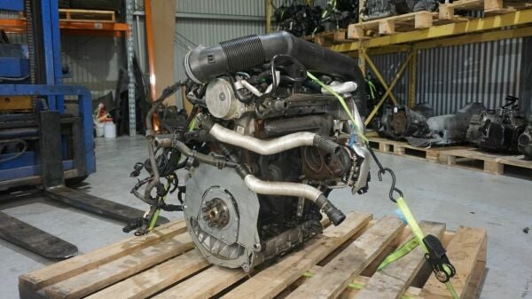 VOLKSWAGEN PASSAT 1.8 TFSI MOTOR KOMPLE BZB