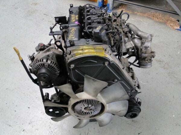 HYUNDAI STAREX 2.5 DİZEL KOMPLE MOTOR KOMPLE FULL DOLU MOTOR