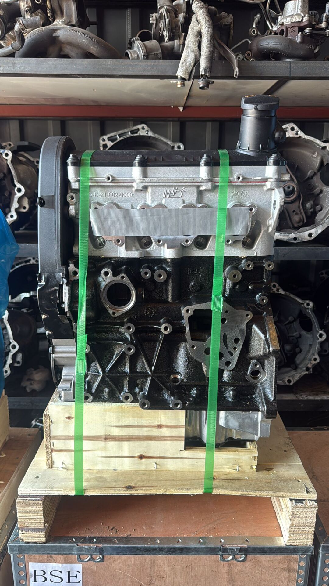 PASSAT 1.6 BENZİNLİ ALZ MOTOR SIFIR
