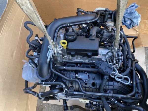 VOLKSWAGEN POLO 1.0 TSI DLA SIFIR MOTOR SANDIK SEAT SKODA